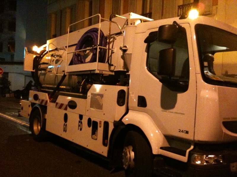 camion debouchage paris 11